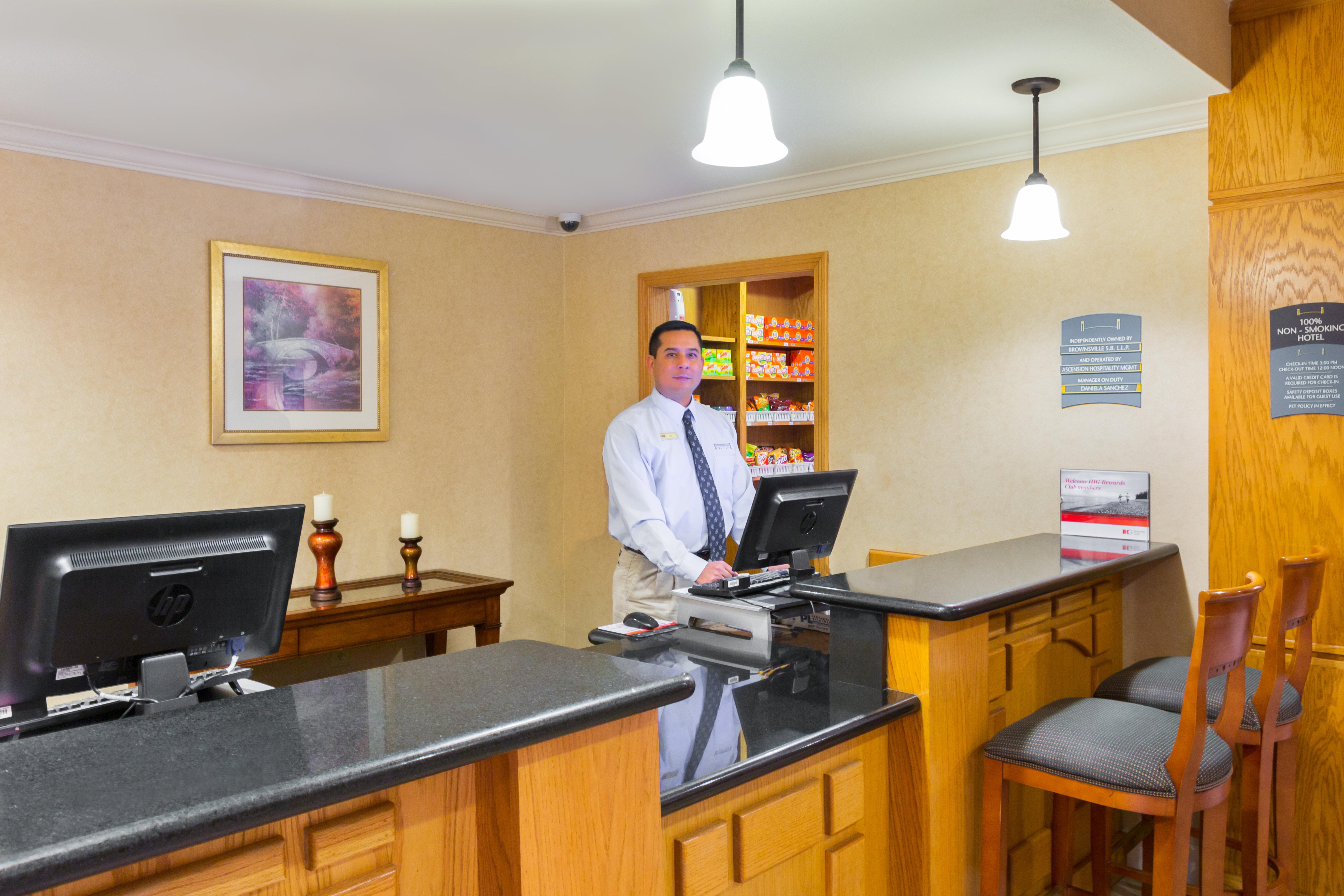 Staybridge Suites - Brownsville By Ihg Exteriér fotografie